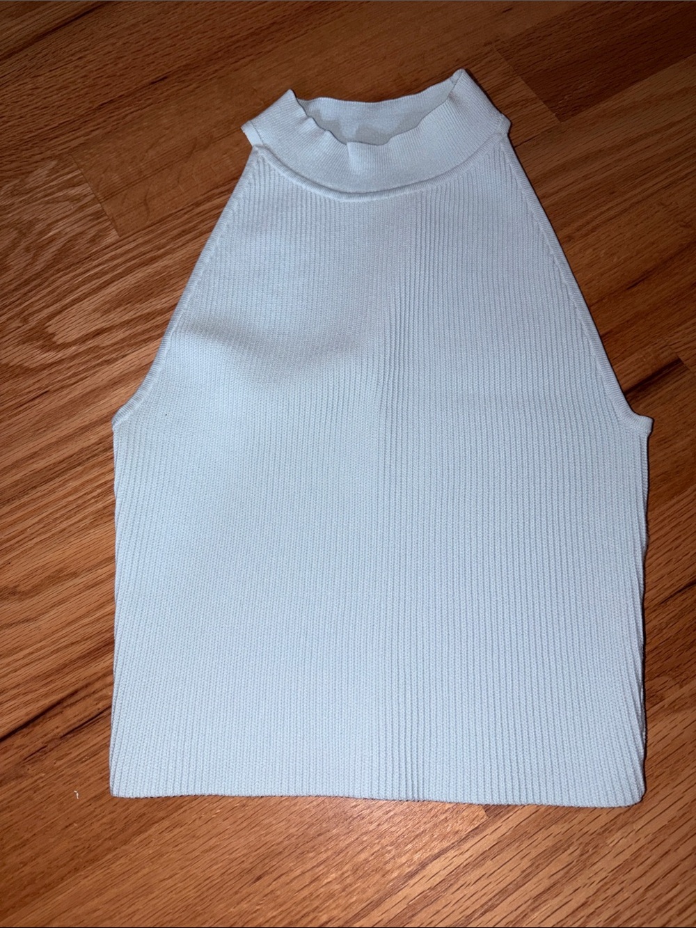 Babaton Ribbed Mock Neck Tank